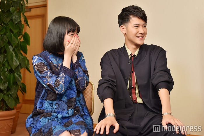 小島藤子、葉山奨之(C)モデルプレス