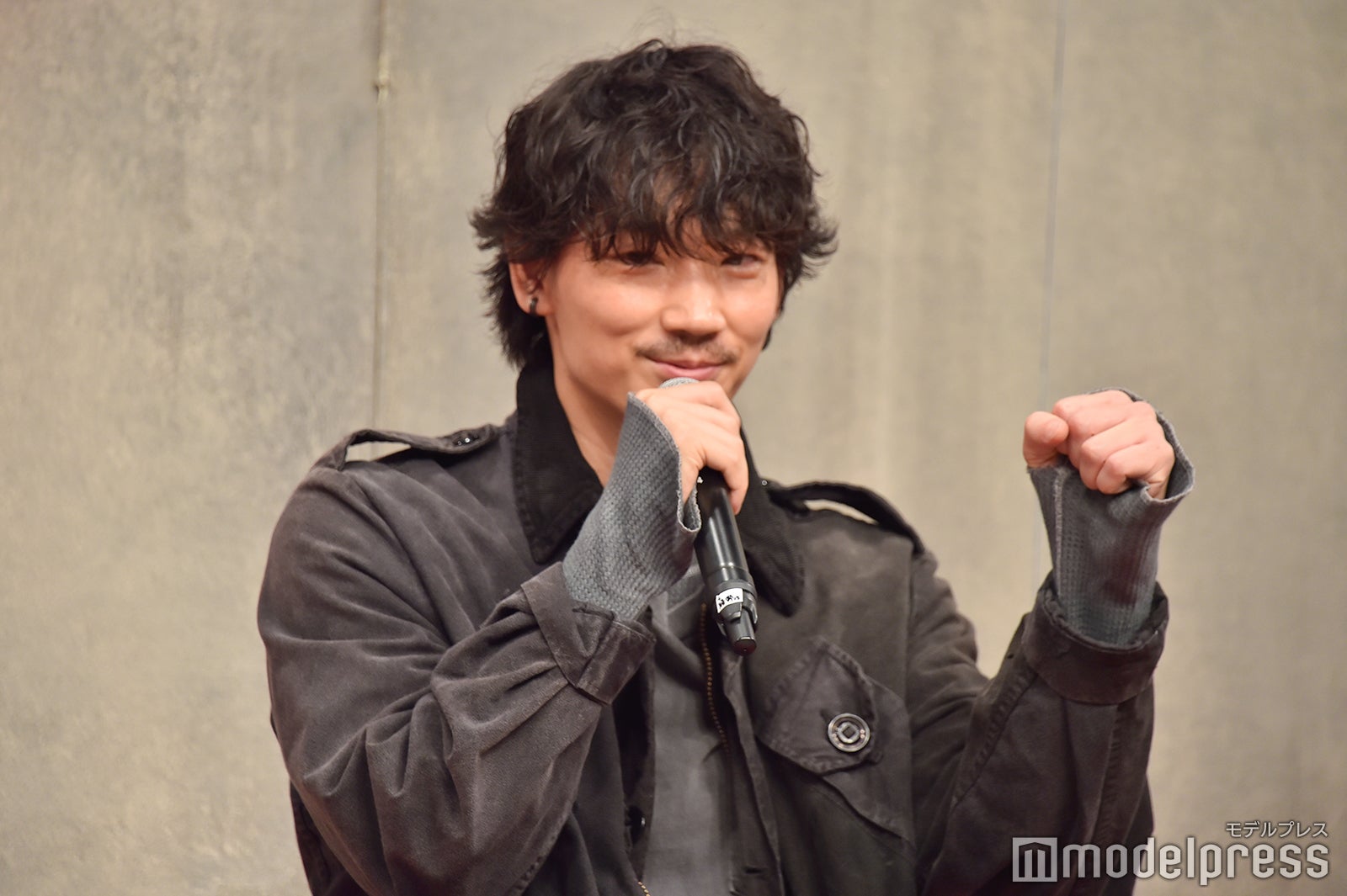 綾野剛 （C）モデルプレス