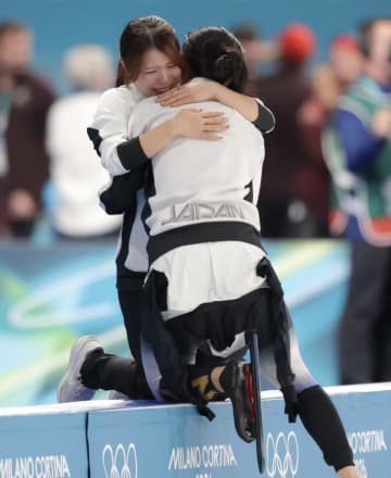 スピードスケート 高木美帆大本命まさか6位に 仲間も涙「近くで努力見てきたからこそ金を取ってほしかった」「本人が一番悔しいと思う」