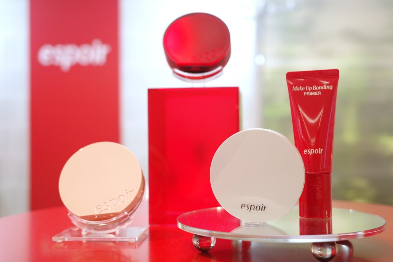 韓国コスメ「espoir」新アイテムが発売開始！ セミツヤ仕上げのクッションファンデに注目