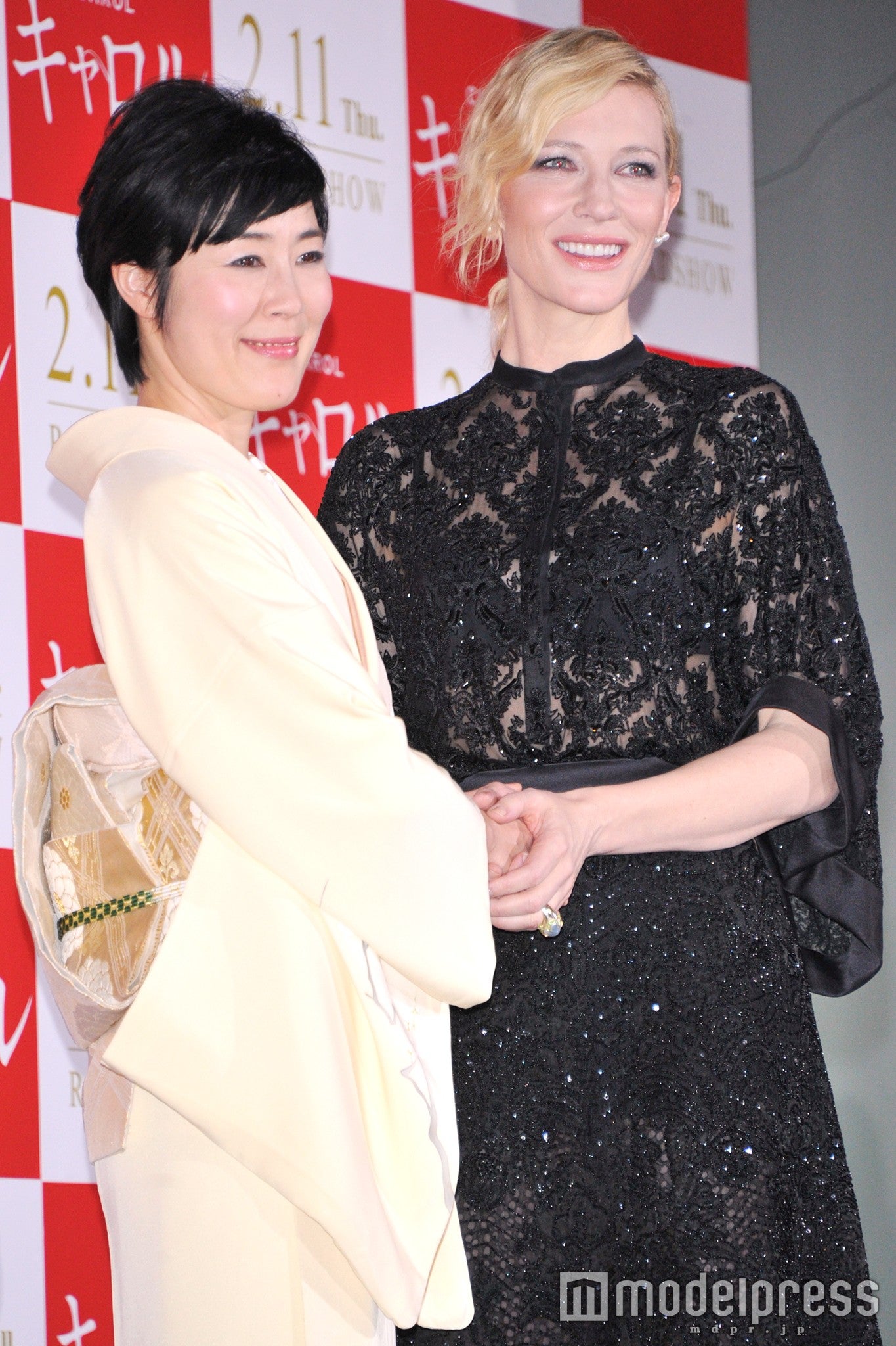 寺島しのぶ・ケイト・ブランシェット（C）モデルプレス