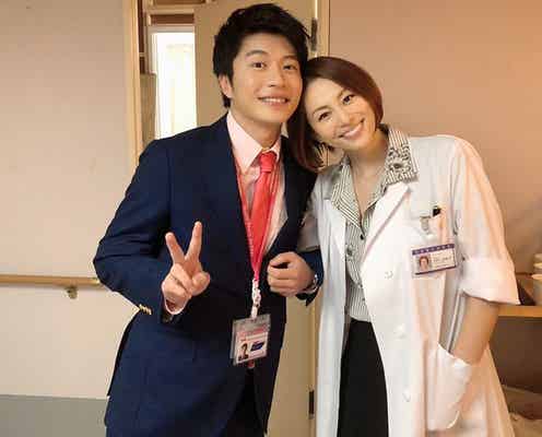 田中圭&米倉涼子、腕組みショットに「夢のコラボ」と反響 “再会”に歓喜の声も