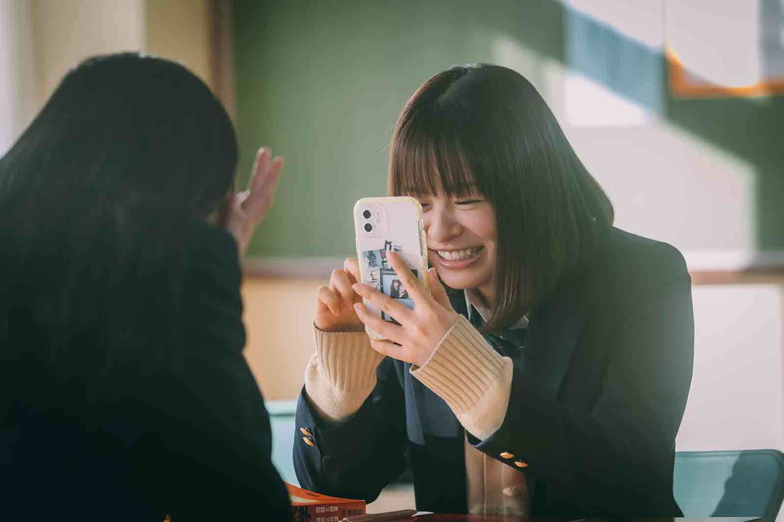 莉子「霧尾ファンクラブ」第8話（C）地球のお魚ぽんちゃん・実業之日本社／中京テレビ