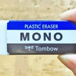 青 白 黒で連想するものといえば ロングセラーと色の深い関係 モデルプレス 青 白 黒で連想するものといえば ロングセラーと色の深い関係 モデルプレス