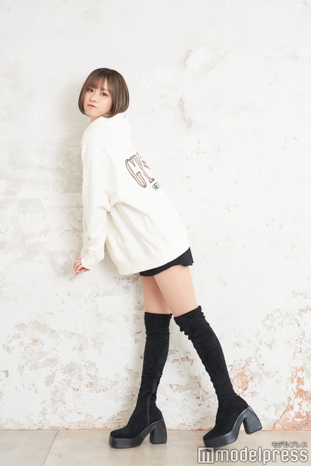 (C)モデルプレス