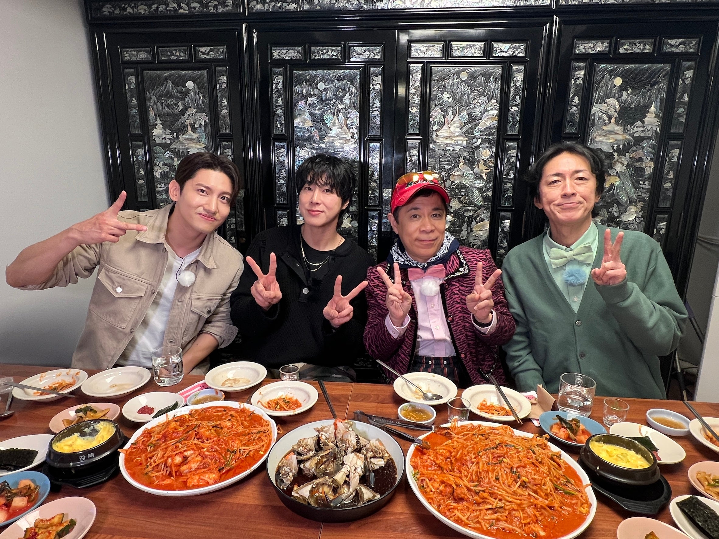 東方神起、ナインティナイン（C）フジテレビ