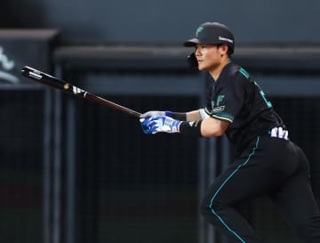 日本ハム・清宮幸 OP戦最終戦で1軍合流即中前打「1本出たことはすごく良かった」 右肘リハビリ中は「神様に『休め』って言われていると思っていた」