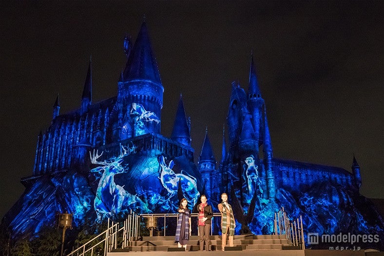 USJ、「ハリポタ」世界初のライドに進化　SMAPからのコメント到着／HARRY POTTER, characters，names and related indicia are trademarks of and（C）Warner Bros．Entertainment Inc．Harry Potter Publishing Rights（C）JKR．（s15）【モデルプレス】