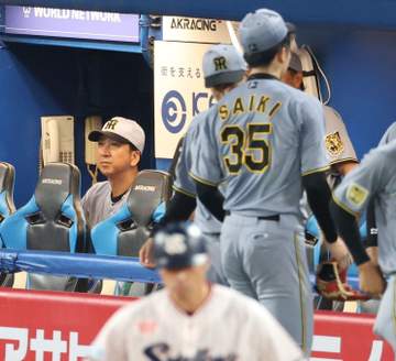 阪神・藤川監督 才木に厳しく指摘 6回途中3失点も「内容というより表情とか戦う姿がもっと欲しかった」「ピッチングをうまくするということはこの時期じゃない」