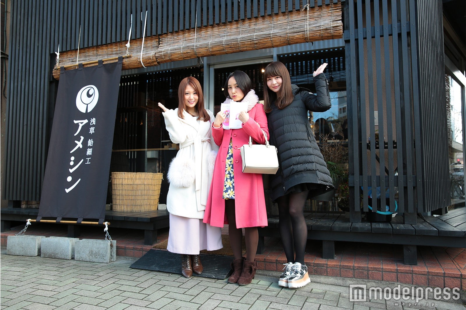 飴細工アメシン／モデル：森下まい、野村日香理、高木絢子（C）モデルプレス