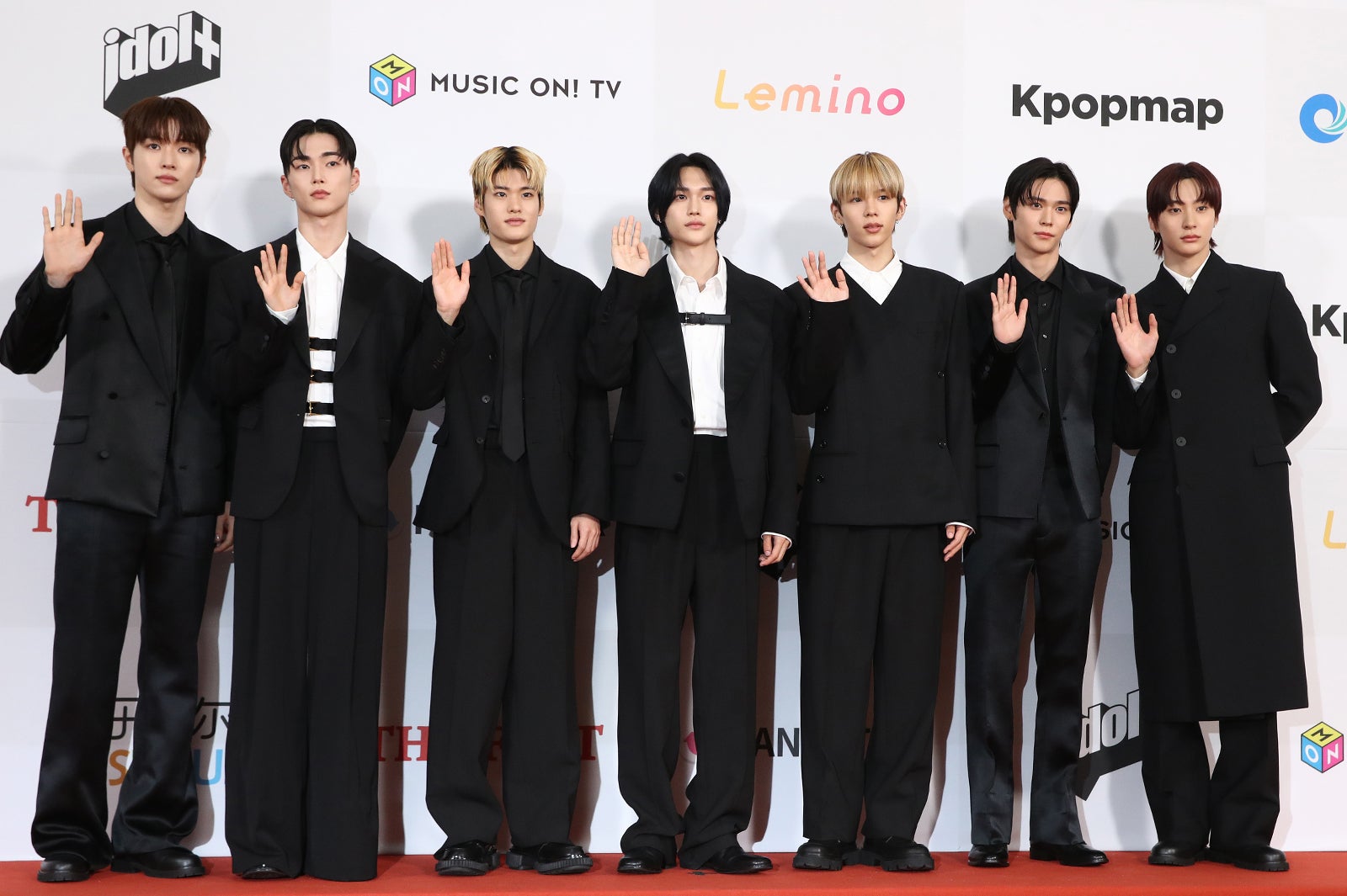 RIIZE（左から）ソンチャン、スンハン、ソヒ、ウォンビン、ショウタロウ、ウンソク、アントン／Photo by Getty Images