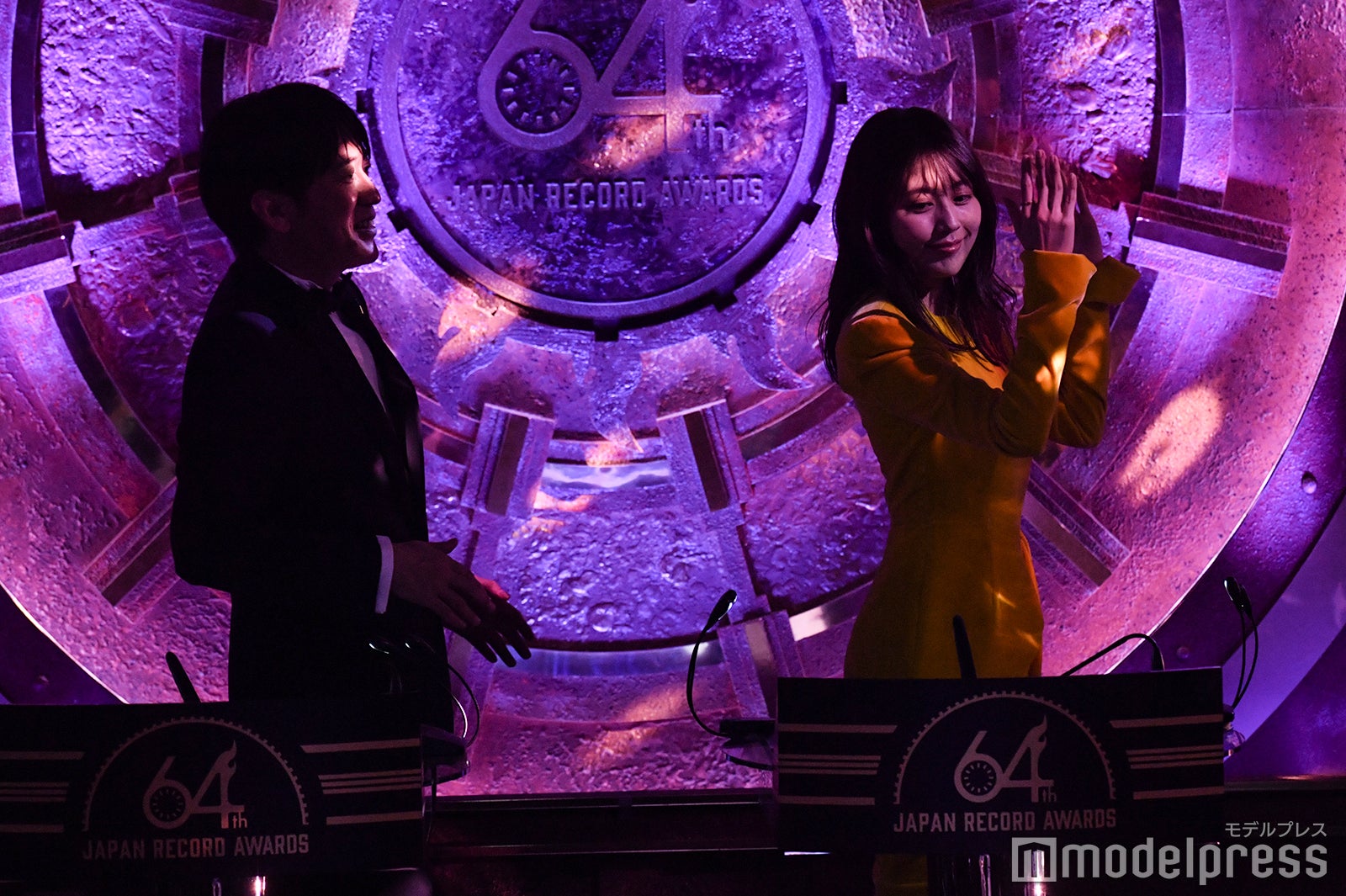 安住紳一郎アナ、有村架純（C）モデルプレス