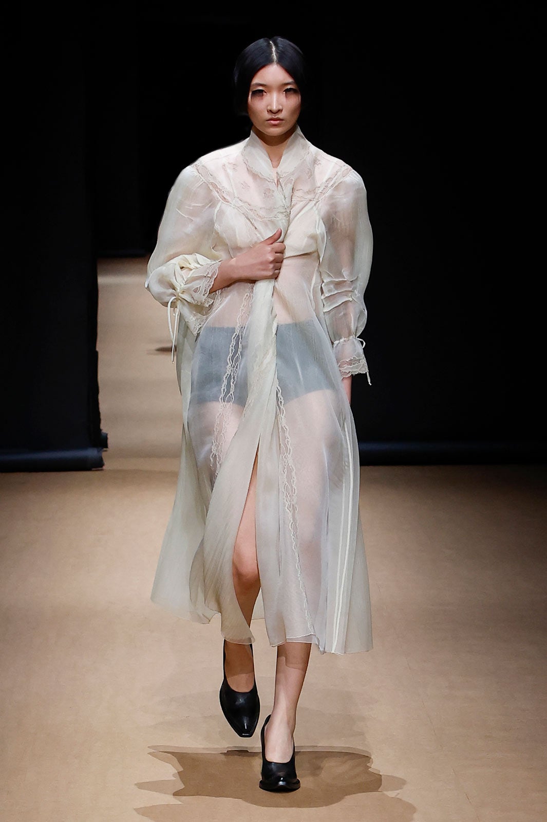 「TOUCH OF CRUDE」より（提供写真）