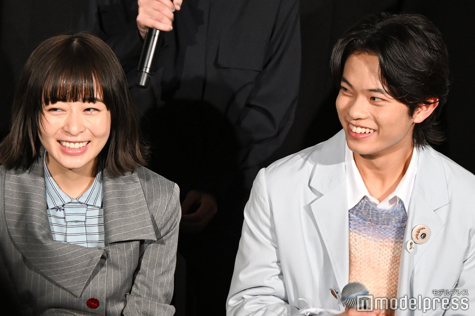 森七菜、黒川想矢（C）モデルプレス