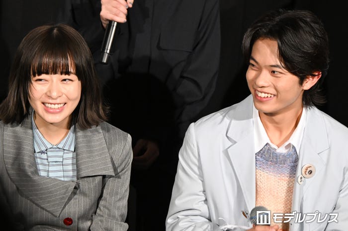 森七菜、黒川想矢(C)モデルプレス