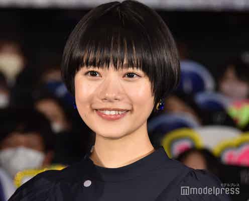 杉咲花、黒髪ショートで登場 「99.9」現場での初体験語る「幸せでした」