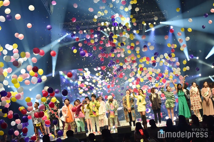 フィナーレの様子(C)モデルプレス