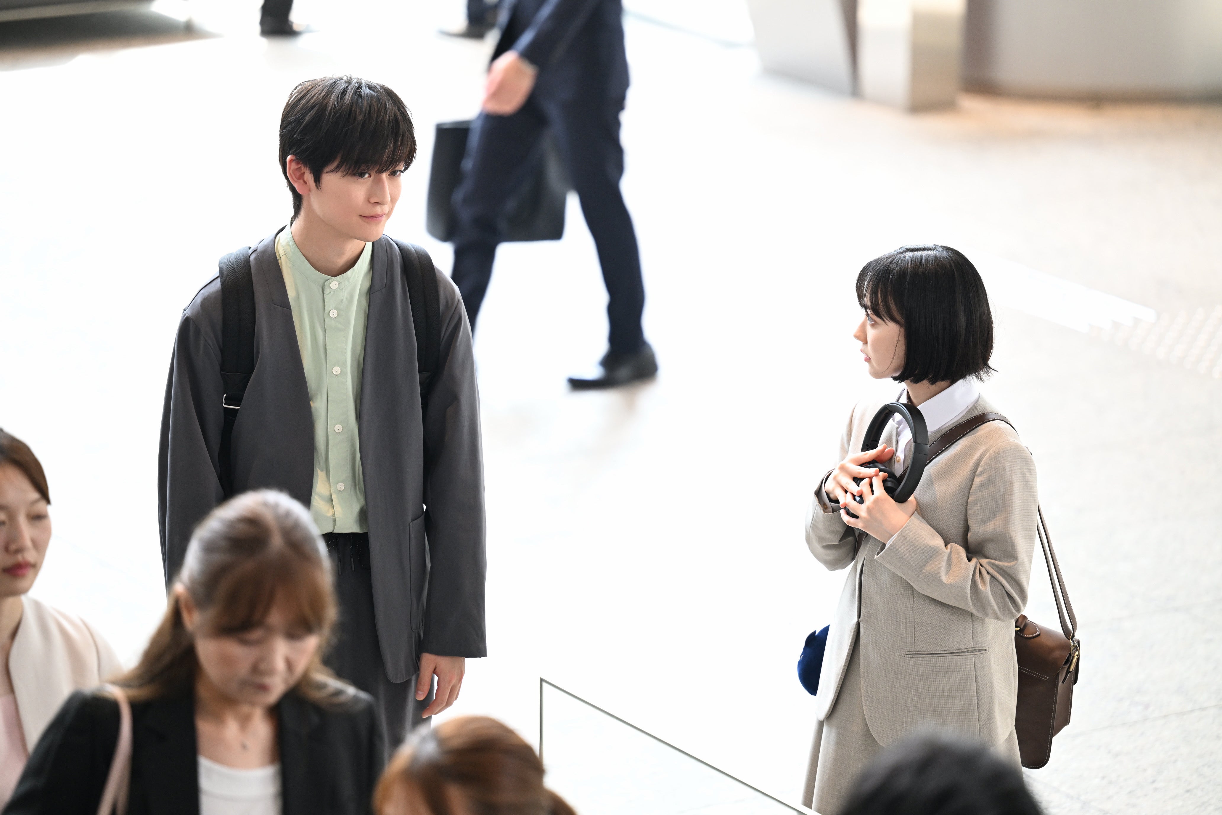 高橋文哉、芦田愛菜「南田南弁護士は天才肌」場面写真（C）カンテレ・フジテレビ
