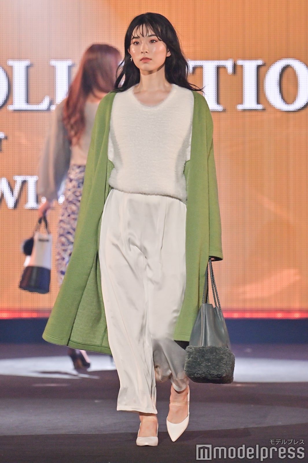 （C）モデルプレス