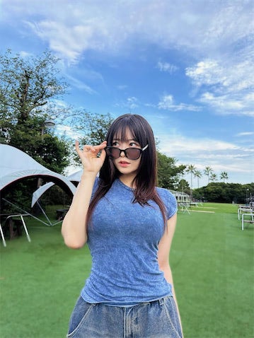 東雲うみ、Gカップ美ボディ際立つ夏コーデ「こんな子とデートしたい」