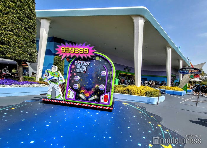 バズライトイヤーのアストロブラスター“アストロ・ヒーロータイム”(C)モデルプレス(C)Disney