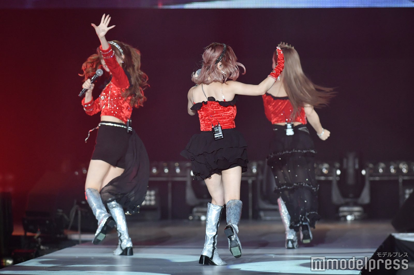 さおりん、まりな、ありしゃん／ヘラヘラ三銃士（C）モデルプレス