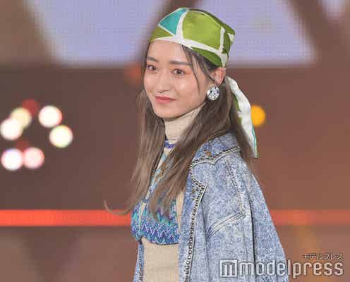 みちょぱ、美ウエストをヘルシー見せ ターバン主役のヒッピースタイル<GirlsAward 2023 S/S>