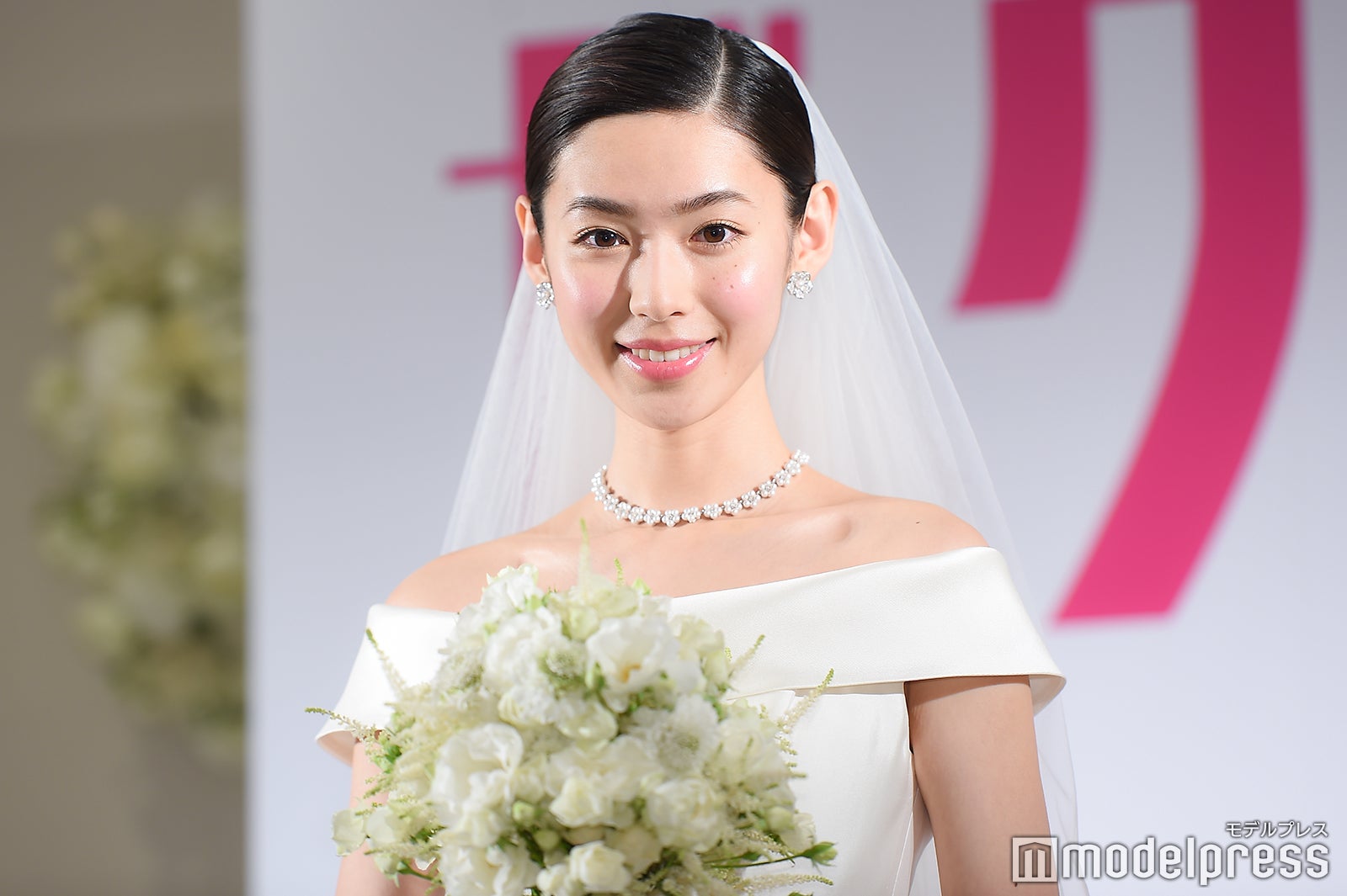 ゼクシィ 新cmガール白石聖 泉ピン子から結婚アドバイス 絶対上手くいかない 男性とは モデルプレス