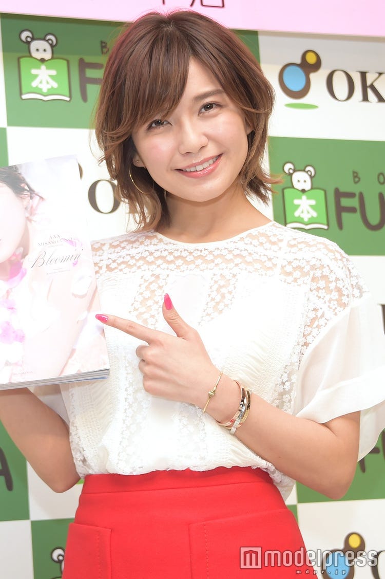 画像1 2 a宇野実彩子 流し目 セクシーショットが息をのむ美しさ 現代のマリリン モンロー 絶賛の声相次ぐ モデルプレス