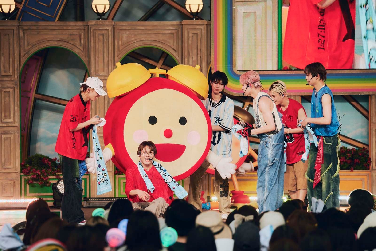 DXTEEN（C）LAPONE Entertainment