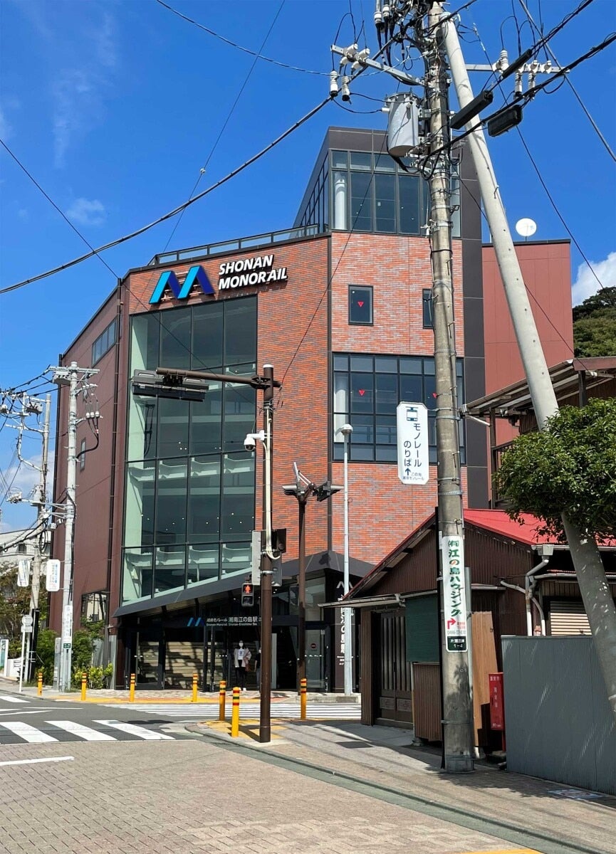 湘南モノレールの湘南江の島駅