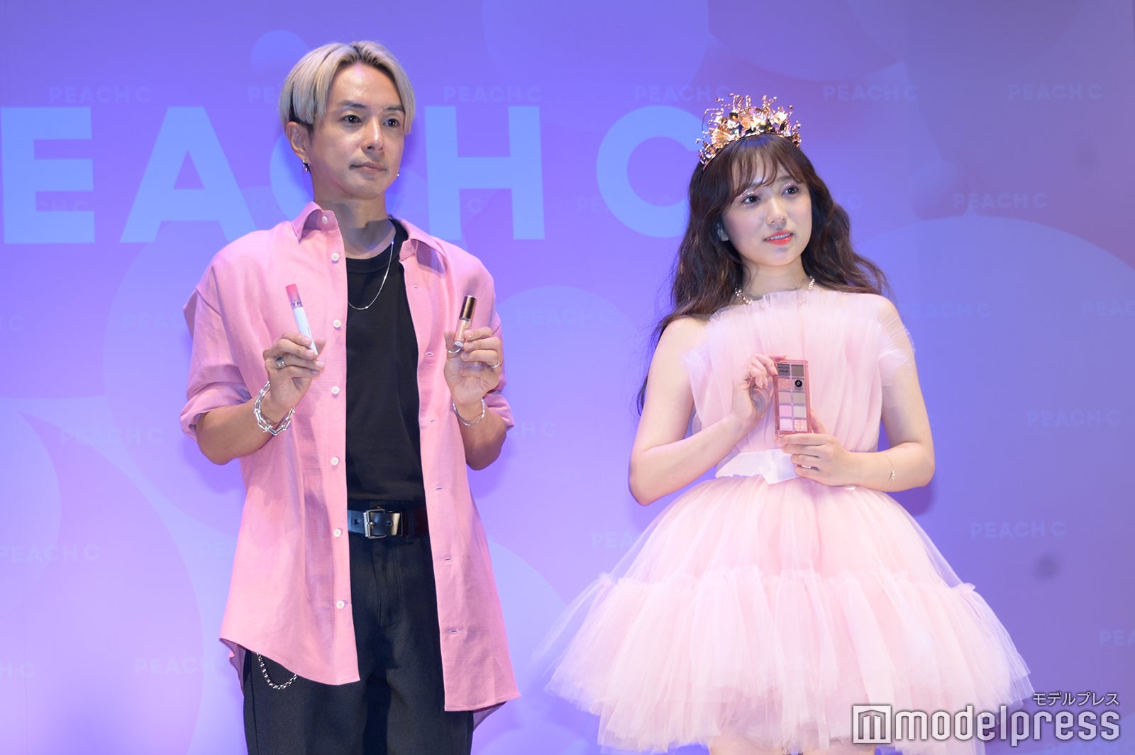 奈良裕也氏、矢吹奈子（C）モデルプレス