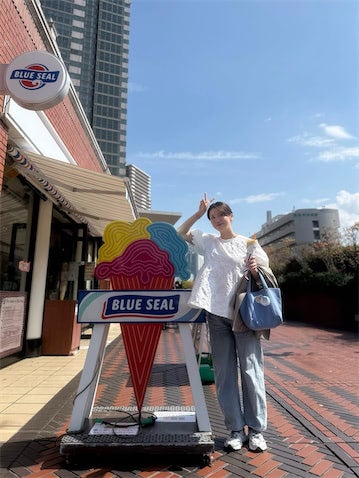 "奇跡の39歳"グラドルが産休へ「明日から無職だー」 美マタニティコーデを披露