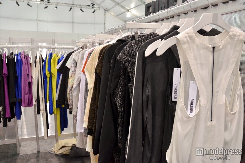 「FUNKTIONAL」の新作（「MAGIC」2013S／Sにて）