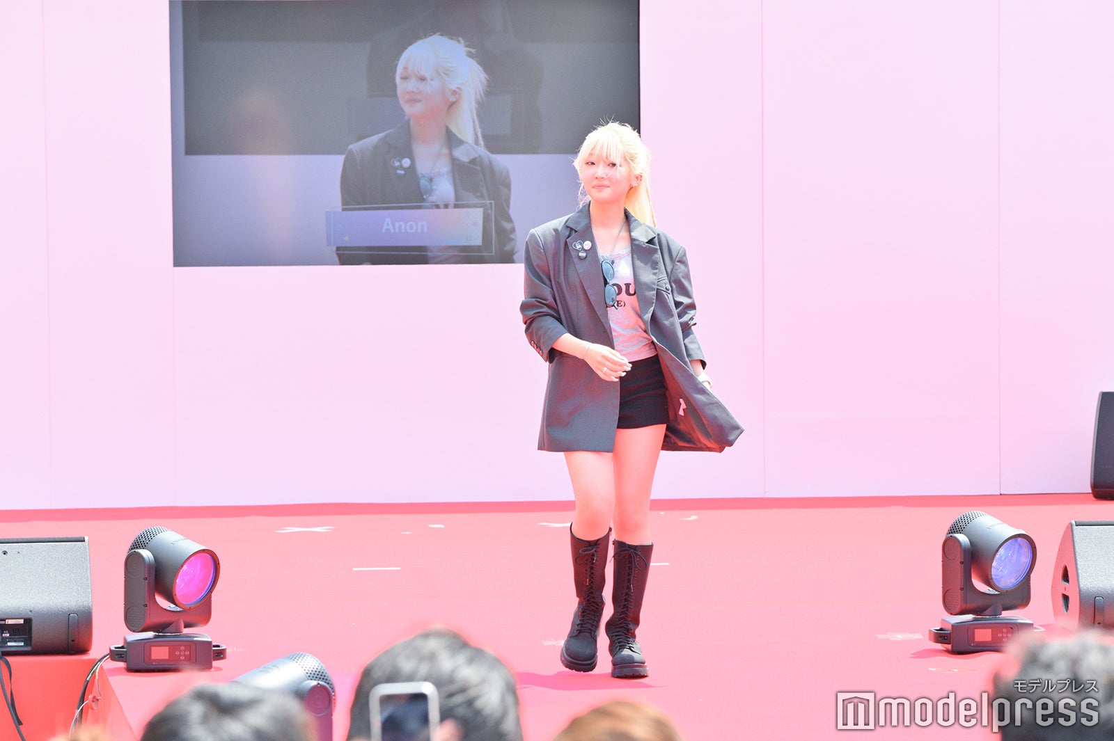 （C）モデルプレス