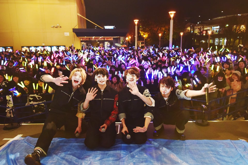 DISH//、衝撃的なクリームまみれの姿に「絶対許さない！」