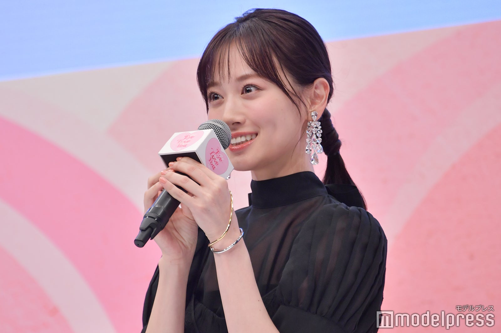 乃木坂46山下美月、師匠と慕う芸人明かす「すごくアドバイスしてもらった」＜Eye Love You＞ - モデルプレス