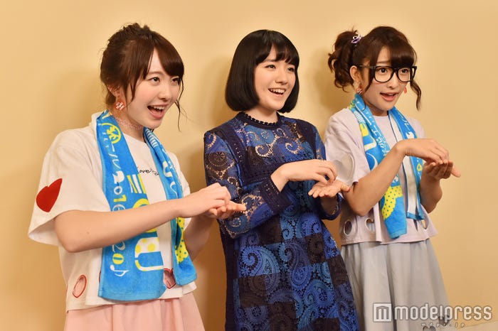 小島藤子 with まこみな(C)モデルプレス