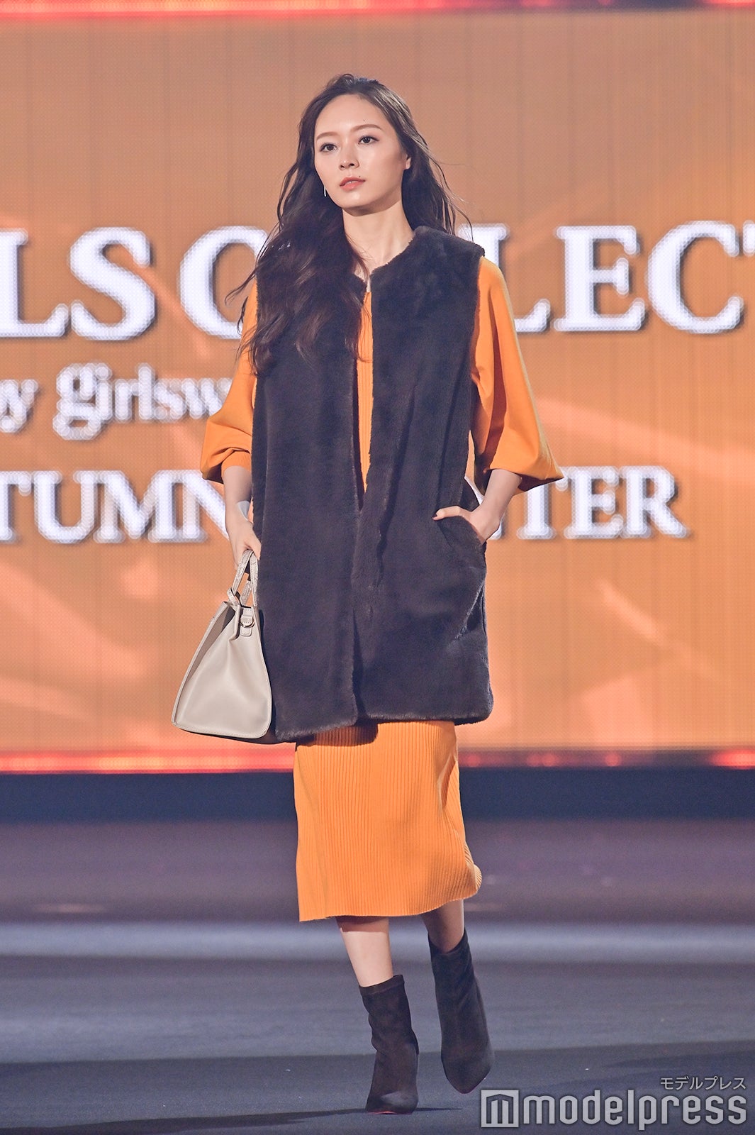 （C）モデルプレス