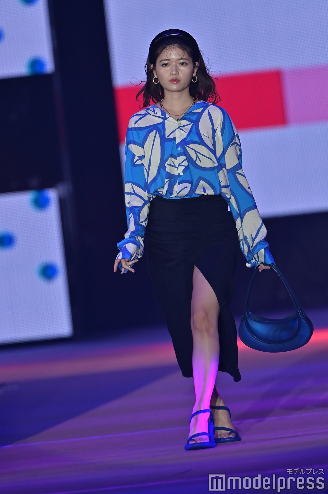 （C）モデルプレス