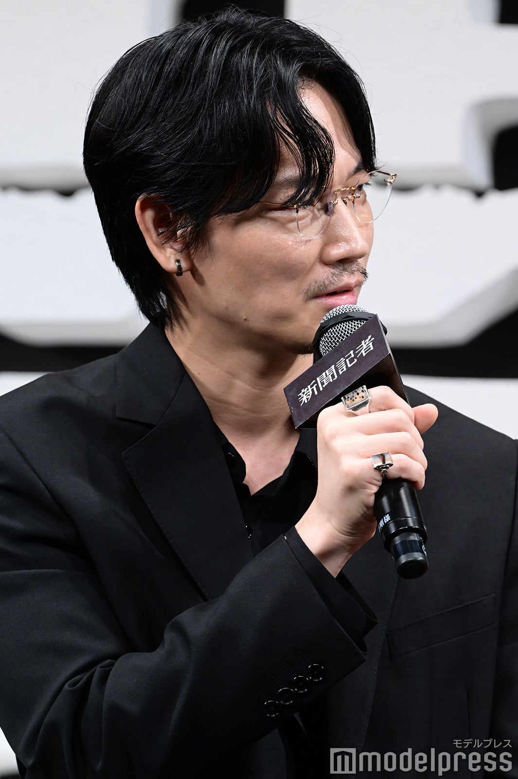 綾野剛（C）モデルプレス