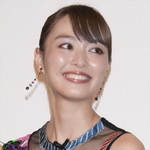 『略奪奪婚』の濡れ場から『ヤンドク!』の元ヤン役まで――内田理央の‟演じ分ける力”が炸裂