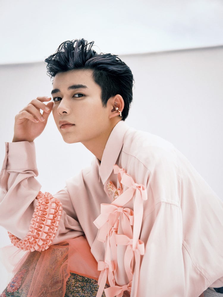 なにわ男子 長尾謙杜 オールバックで 装苑 初登場 ファッションへの思い アイドルとしての生き方語る モデルプレス なにわ男子 長尾謙杜 オールバックで 装苑 初登場 ファッションへの思い アイドルとしての生き方語る モデルプレス