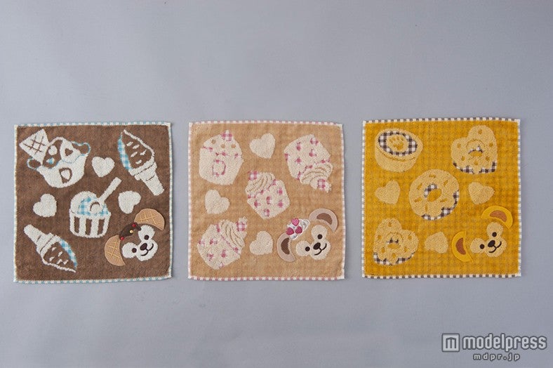 ミニタオルセット￥2,100（C）Disney