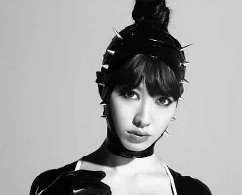小嶋陽菜の美バストに釘付け!AKB48×ラフォーレ原宿コラボビジュアル解禁