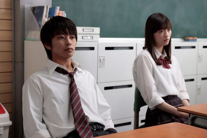 加藤清史郎、茅島みずき「最高の教師 1年後、私は生徒に■された」第5話より(C)日本テレビ
