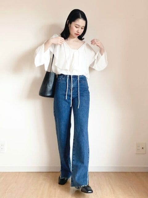 デニム　コーデ　秋　夏
