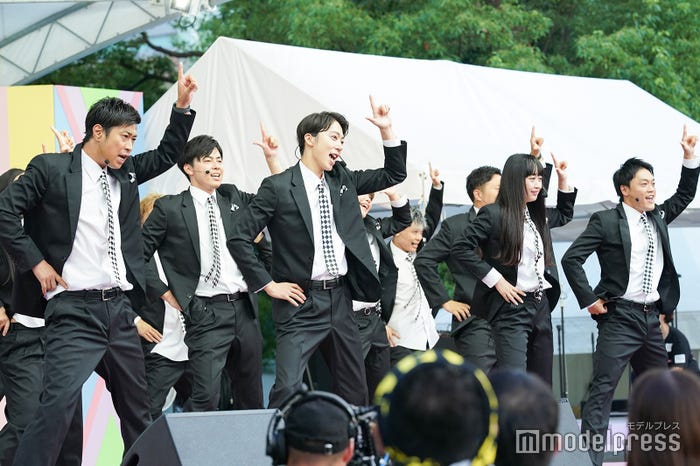 吉本坂46(C)モデルプレス