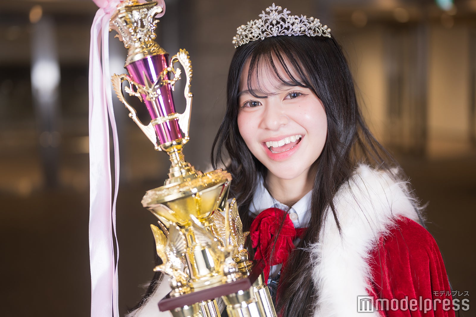 リア（C）モデルプレス