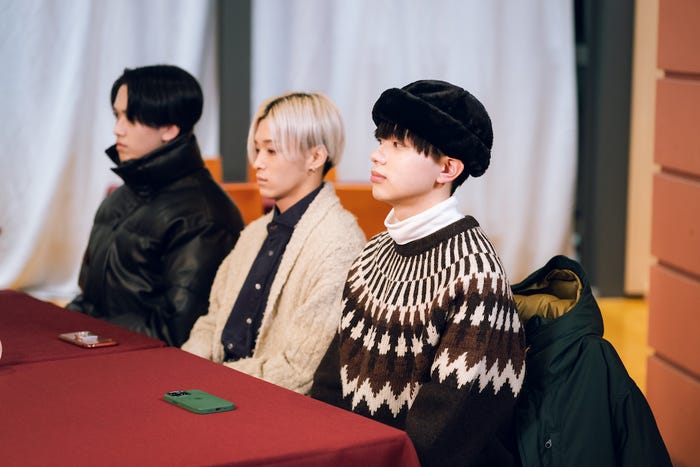 高橋聖那、松本怜生、SASUKE「彼とオオカミちゃんには騙されない」第4話(C)AbemaTV, Inc.